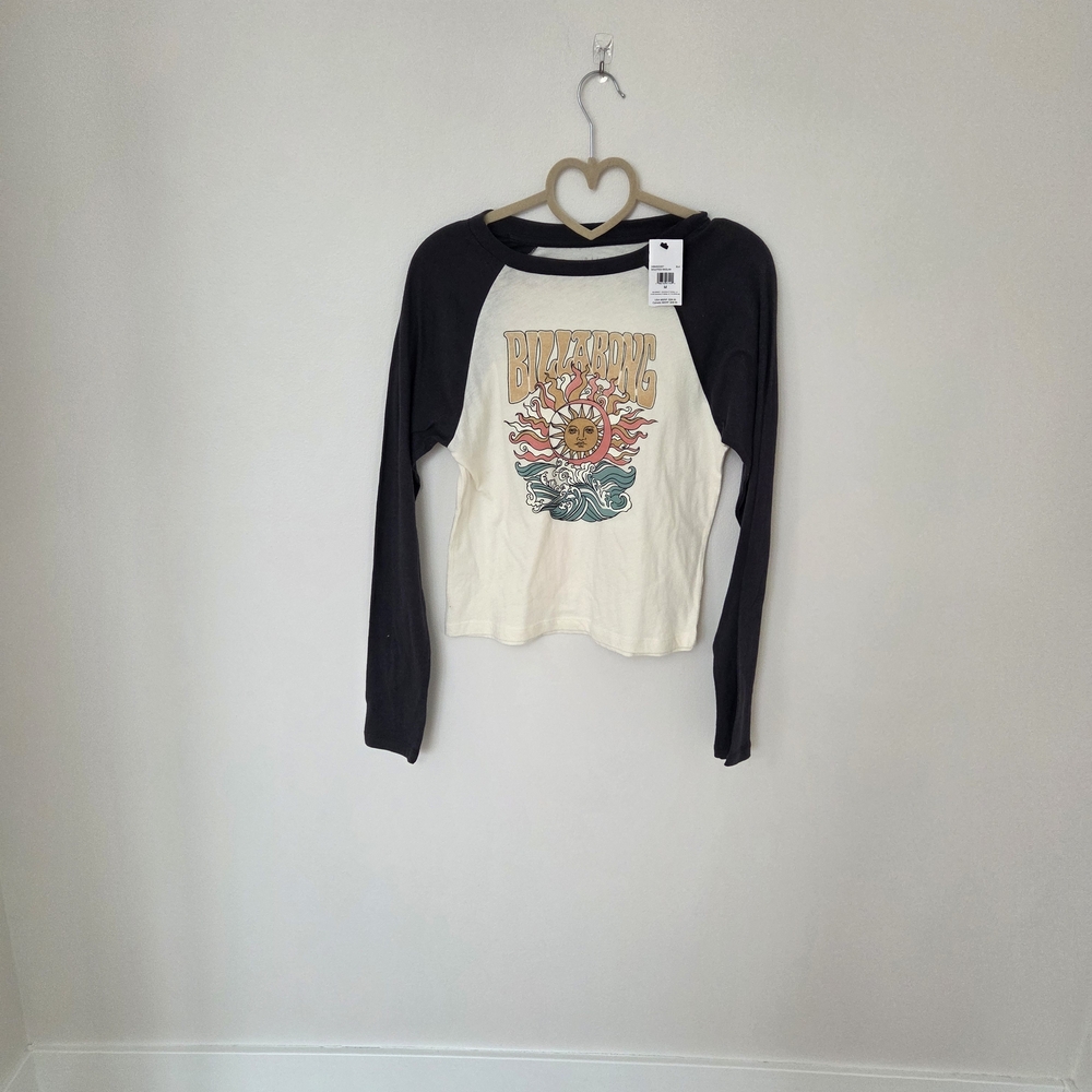 *NWT* Billabong Long Sleeve Tee - Black and Cream with Sun and Wave Graphic - Picture 4 of 8